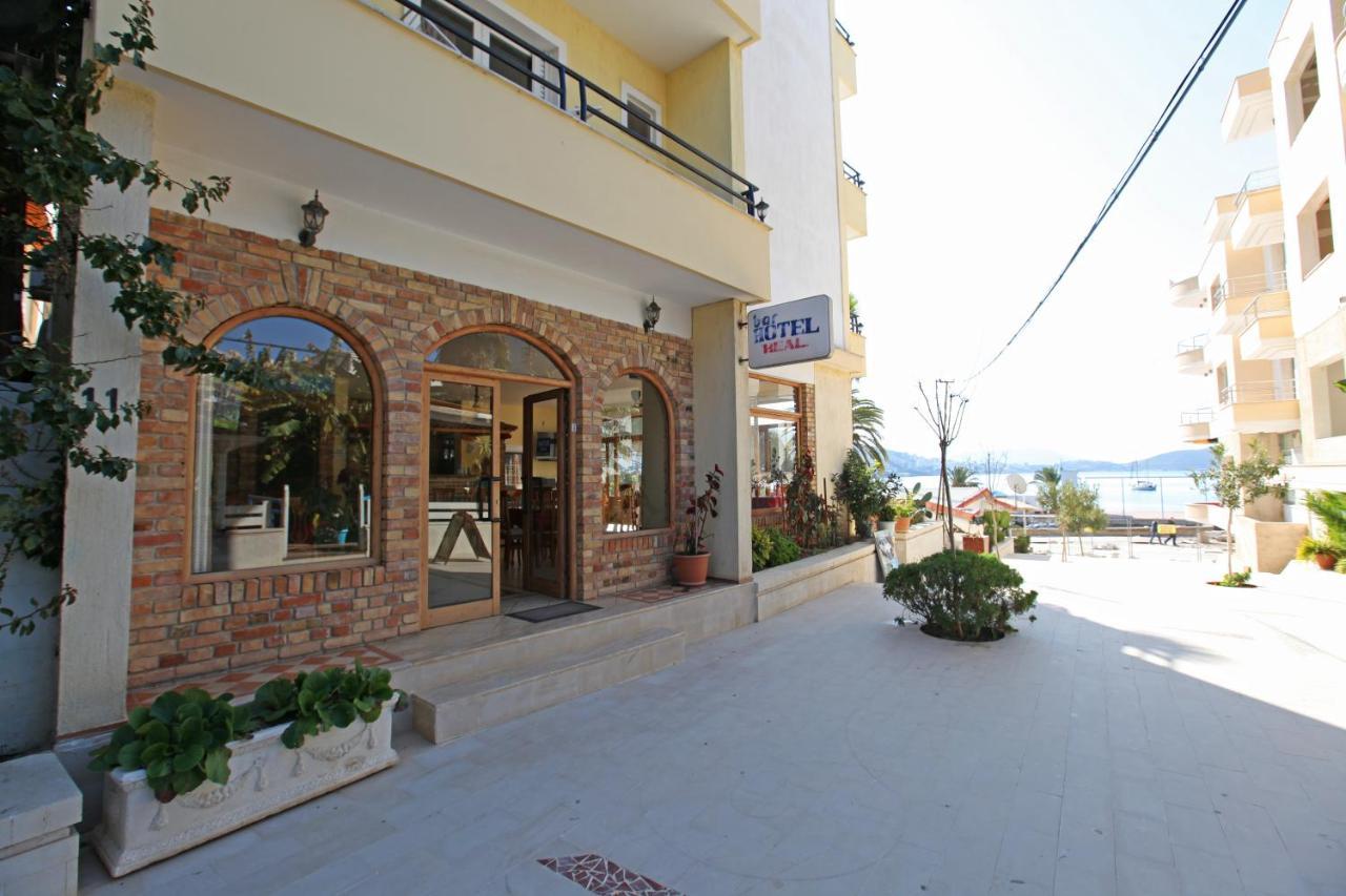 Hotel Real Sarandë Eksteriør billede