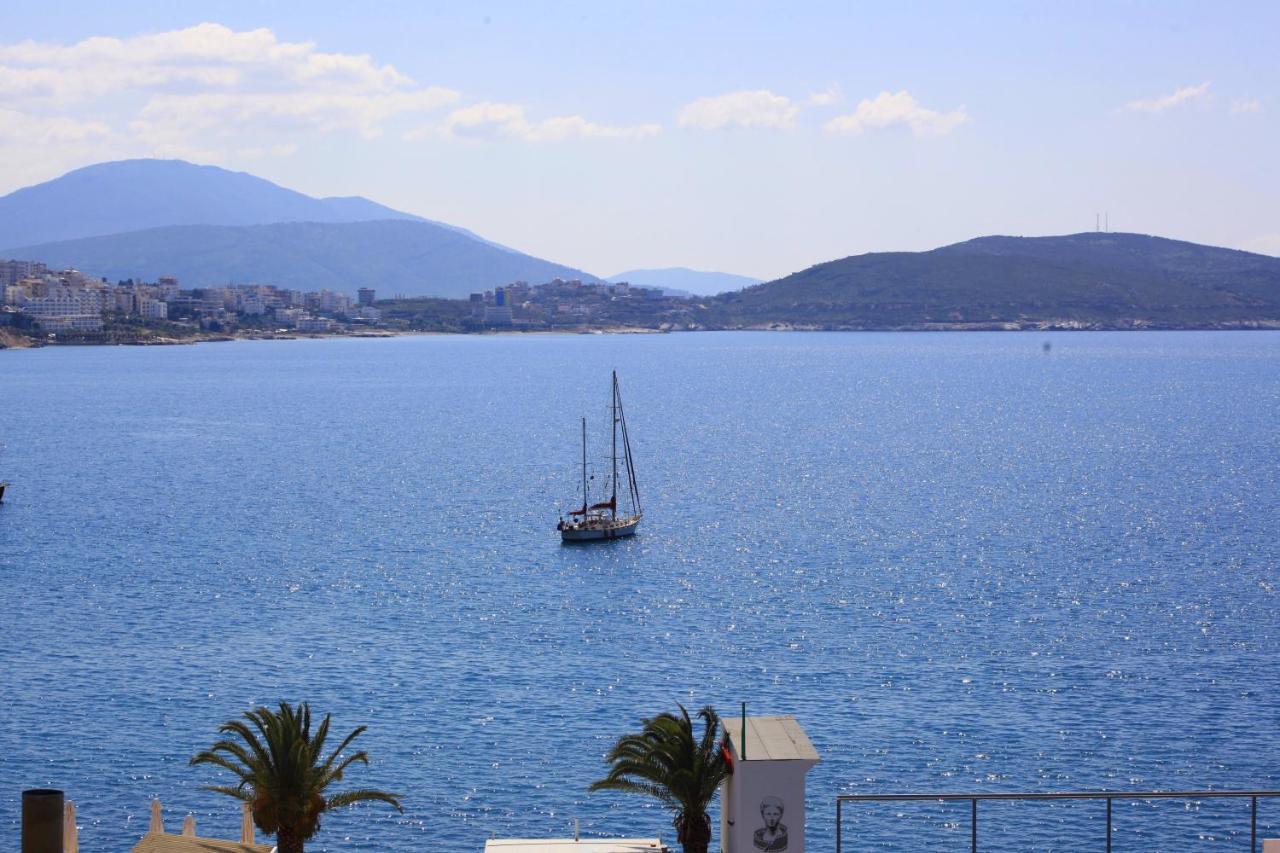 Hotel Real Sarandë Eksteriør billede