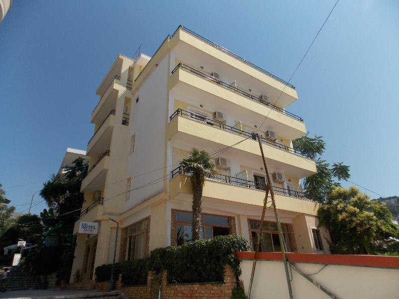 Hotel Real Sarandë Eksteriør billede