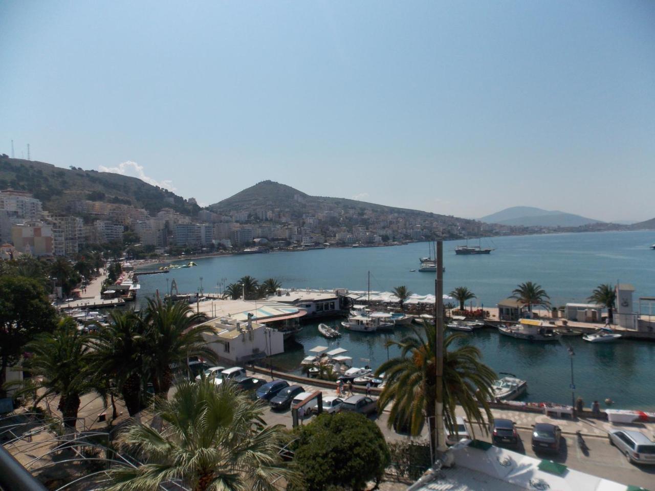 Hotel Real Sarandë Eksteriør billede